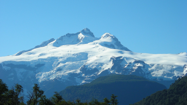 Cerro Tronador y Ventisquero Negro